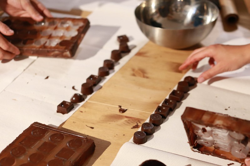 belgian best chocolate workshop brussels brugge